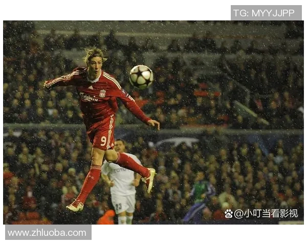 揭晓足球明星身份的精彩时刻与背后故事